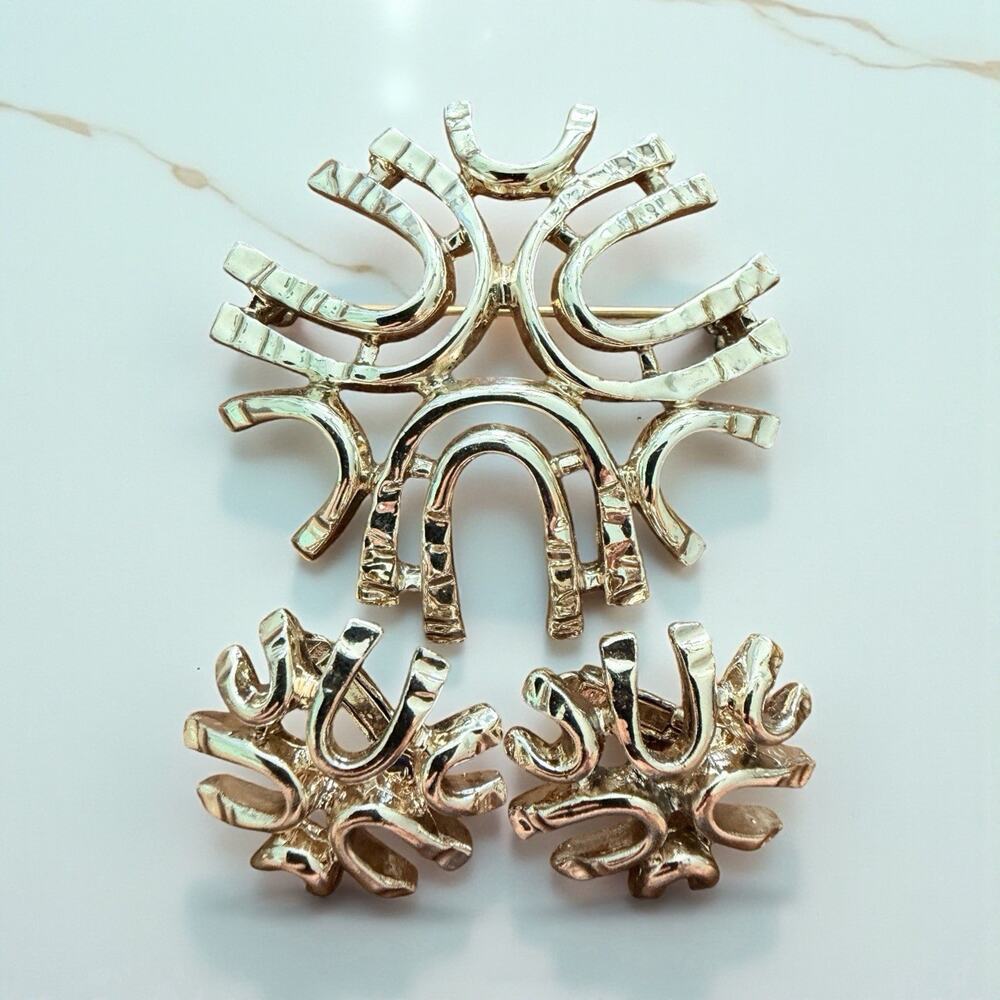 Vtg 1970s Sarah Coventry Sea Sprite Set BROOCH Pin & Clip EARRINGS Signed